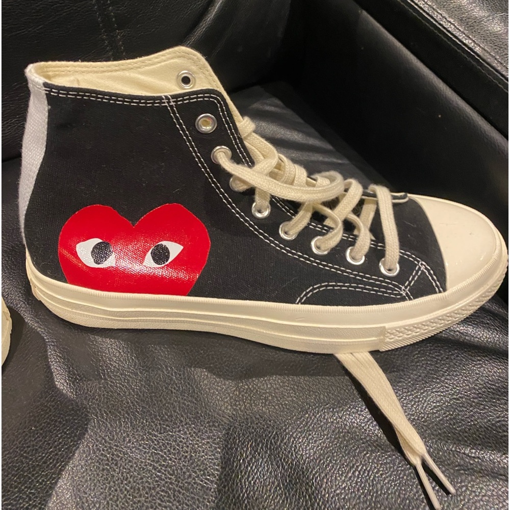 Like New Black High-Top Converse with Heart - Size - Women’s 10.5